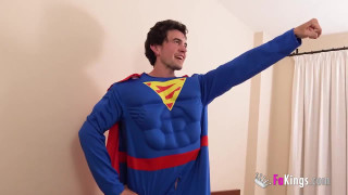Porn Superman rescues a busty babe in trouble! She thanks him greatly ;-D
